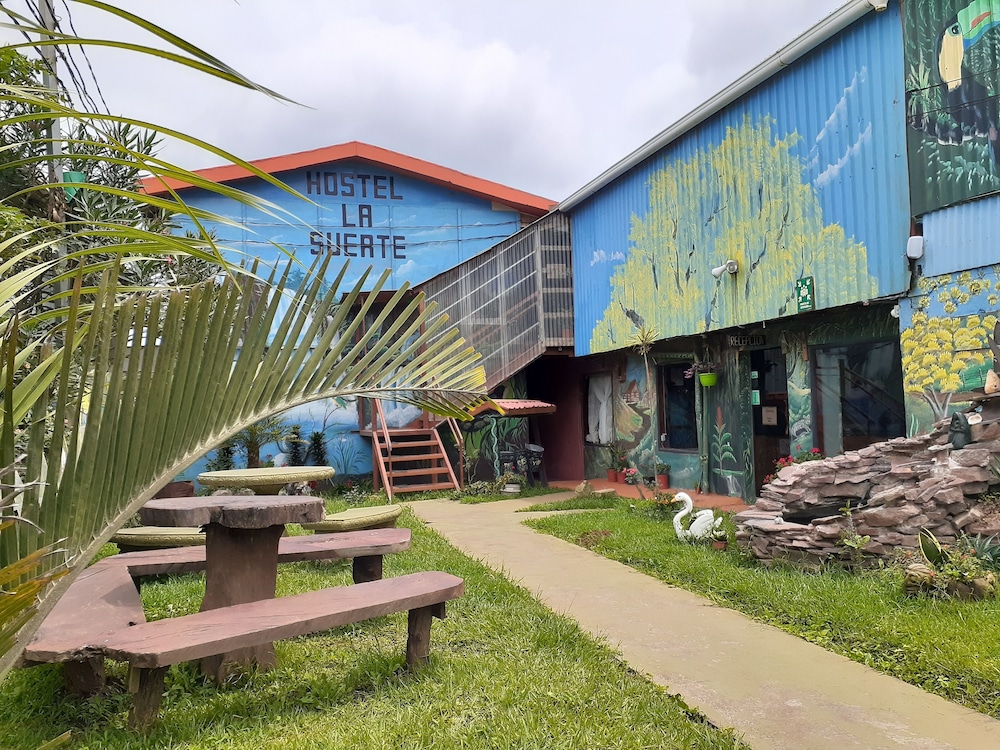 Hostel La Suerte
