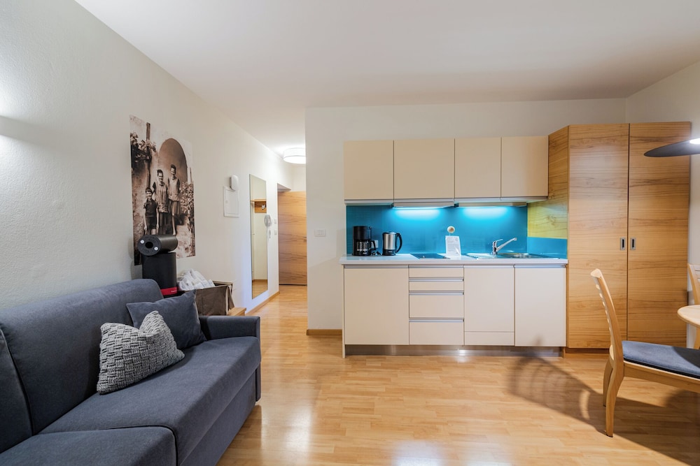 paloria apartments & sport