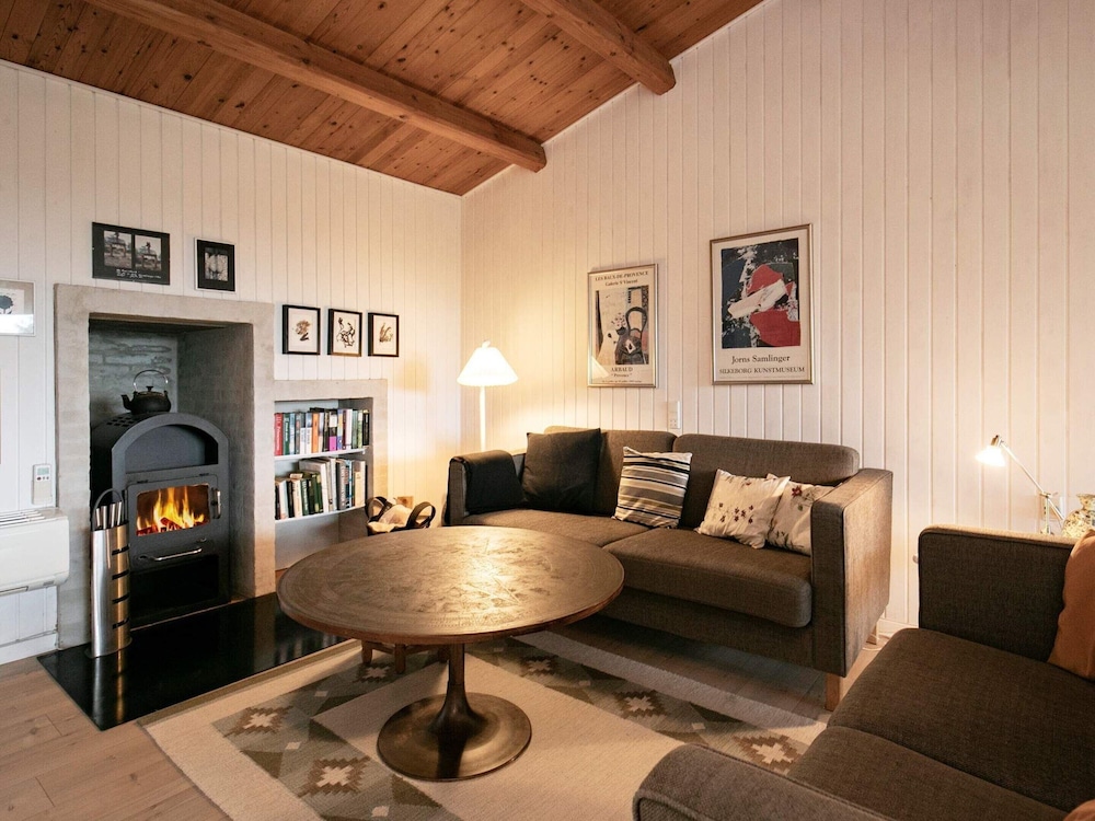 7 Person Holiday Home in Martofte view 4