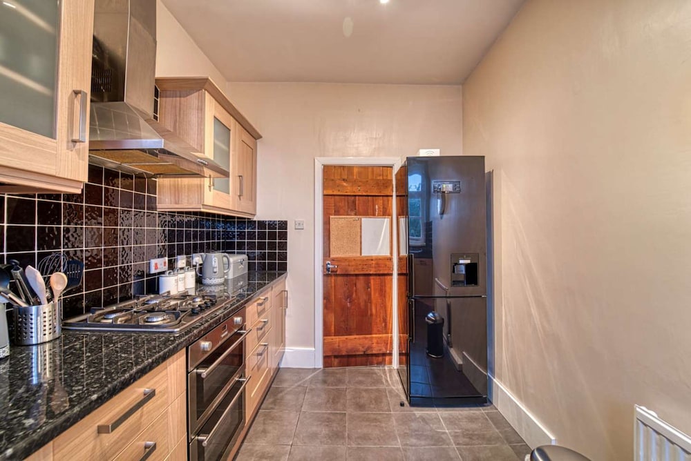 Host Stay Harrow Croft Dwelling