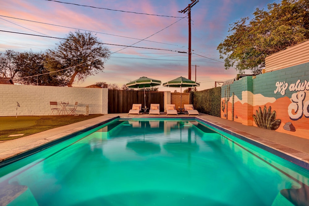 Beatrice Mini-resort Scottsdale
