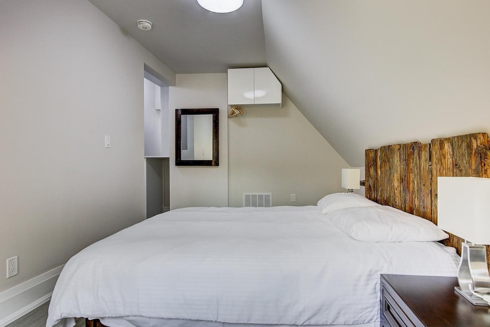 Spadina Guesthouse