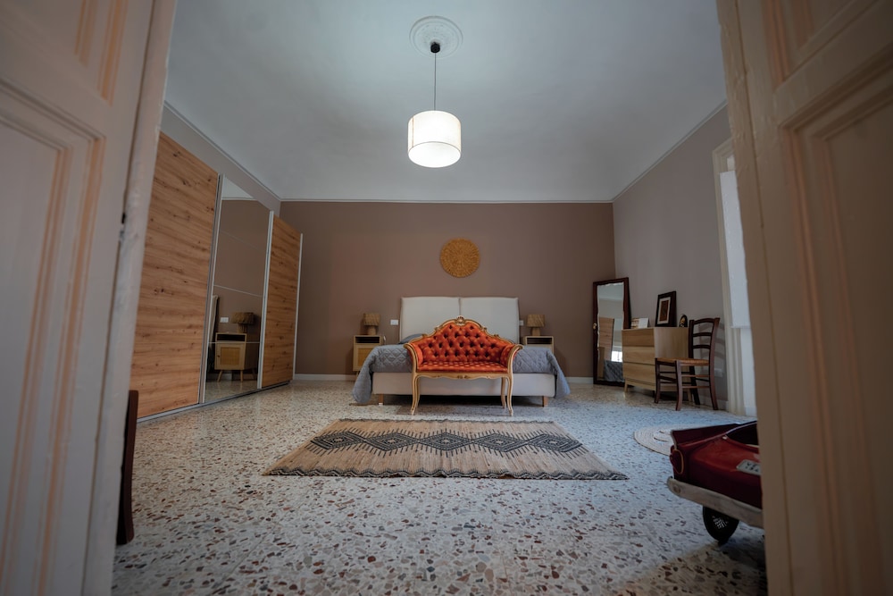 Casa Manbrù by Studio Vita