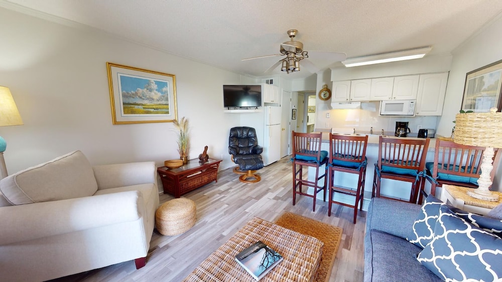 Beach Racquet by Tybee Vacation Rentals