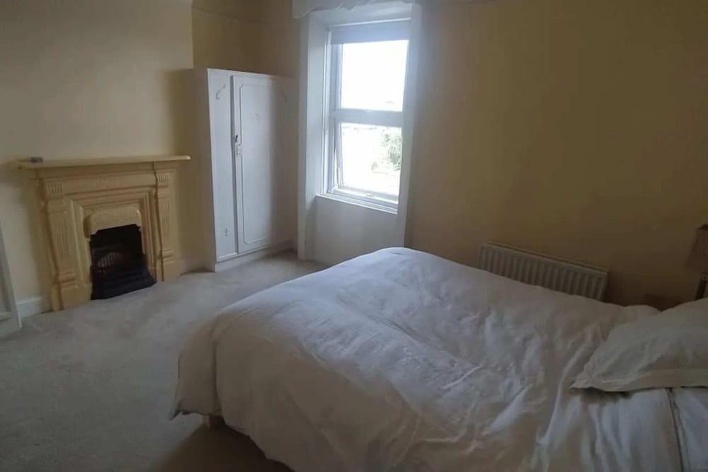 Spacious 4 Bedroom Home in Drumcondra
