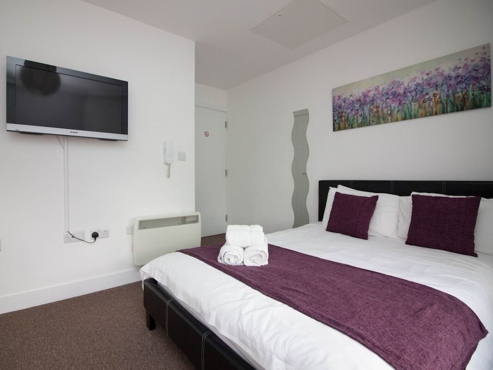 Beddoe Apartments