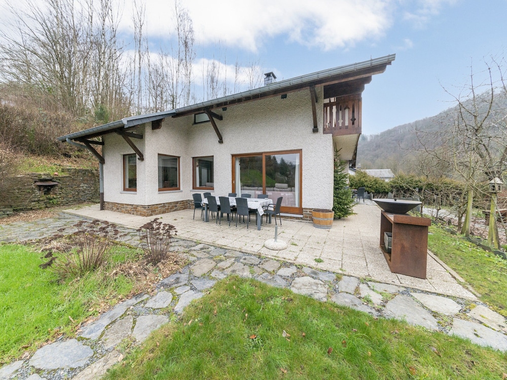 Gite in Belgium Near Scenic Hiking Trails