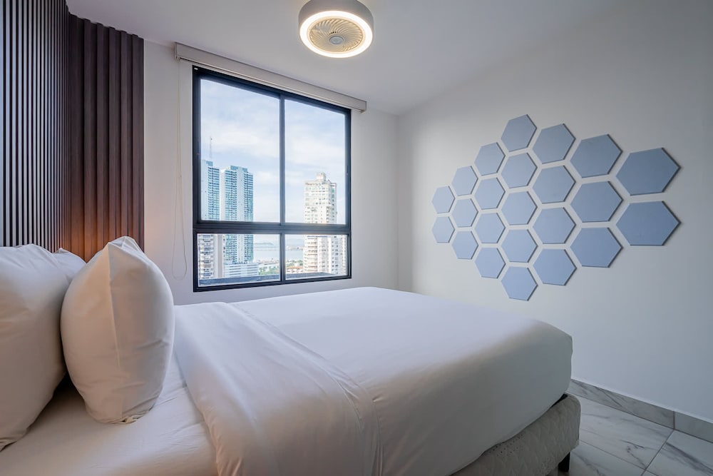 w Elegant 1BR w Bay View in Calle 50