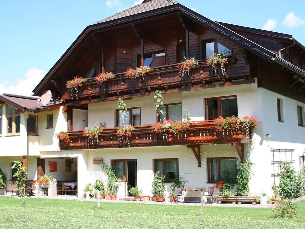 Lovely Apartment in Tropolach With Sauna