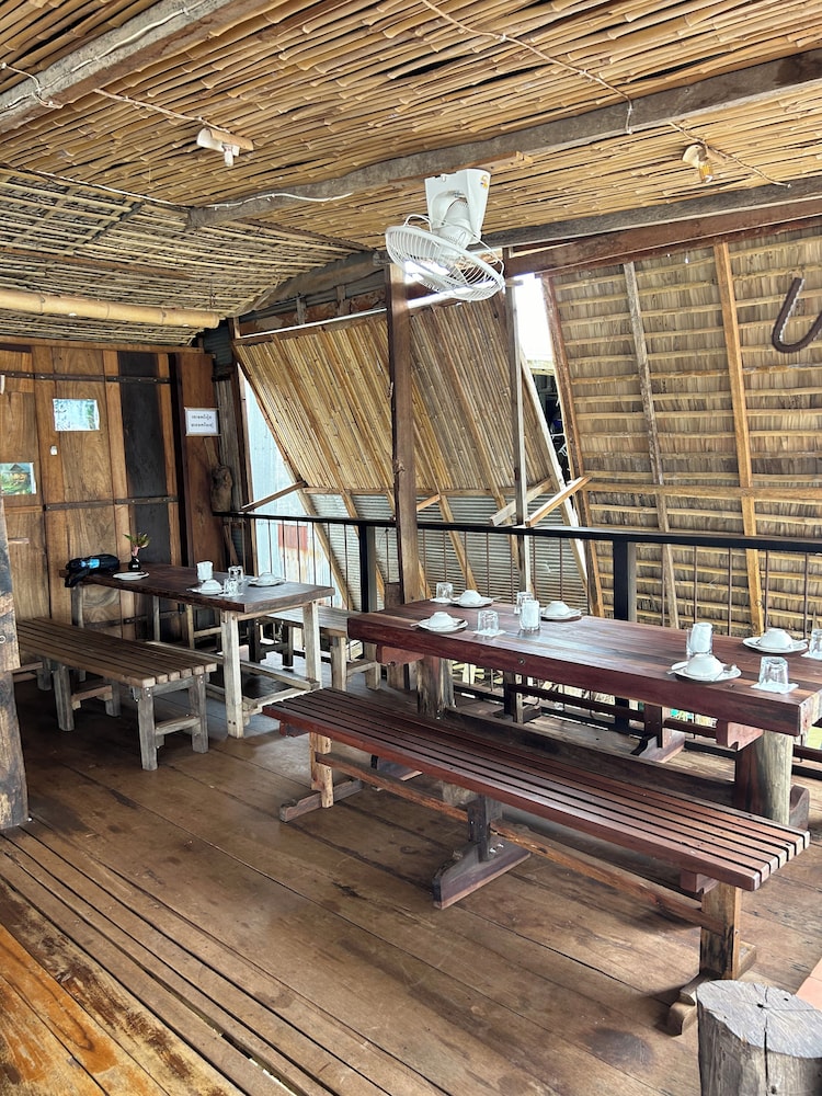 ST 63 Homestay & Tour Kampong Khleang