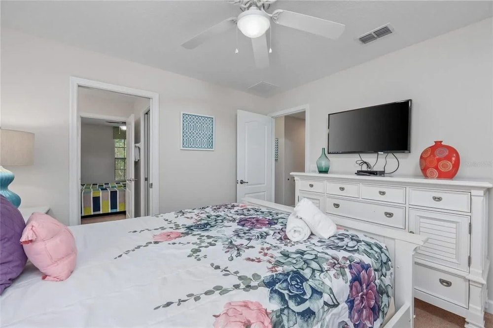6 Bd Luxury Villa in Championsgate With Private Pool