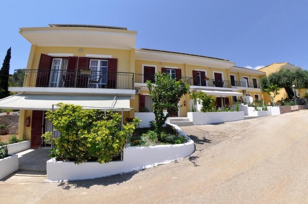Braziliana Apartments
