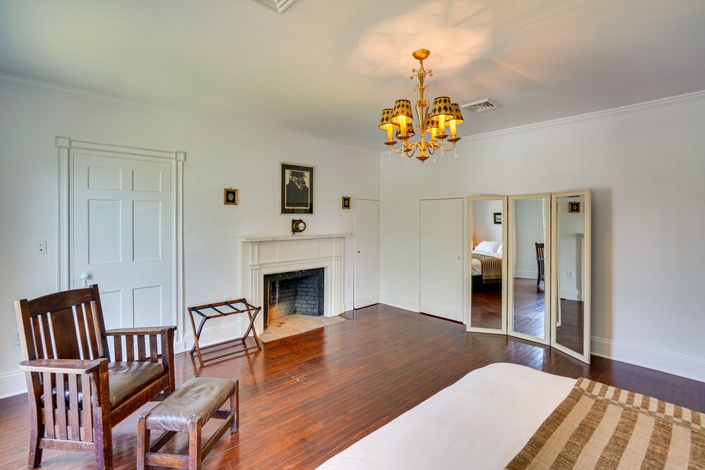 Historic Home in Coxsackie w/ Hudson River Views! view 2