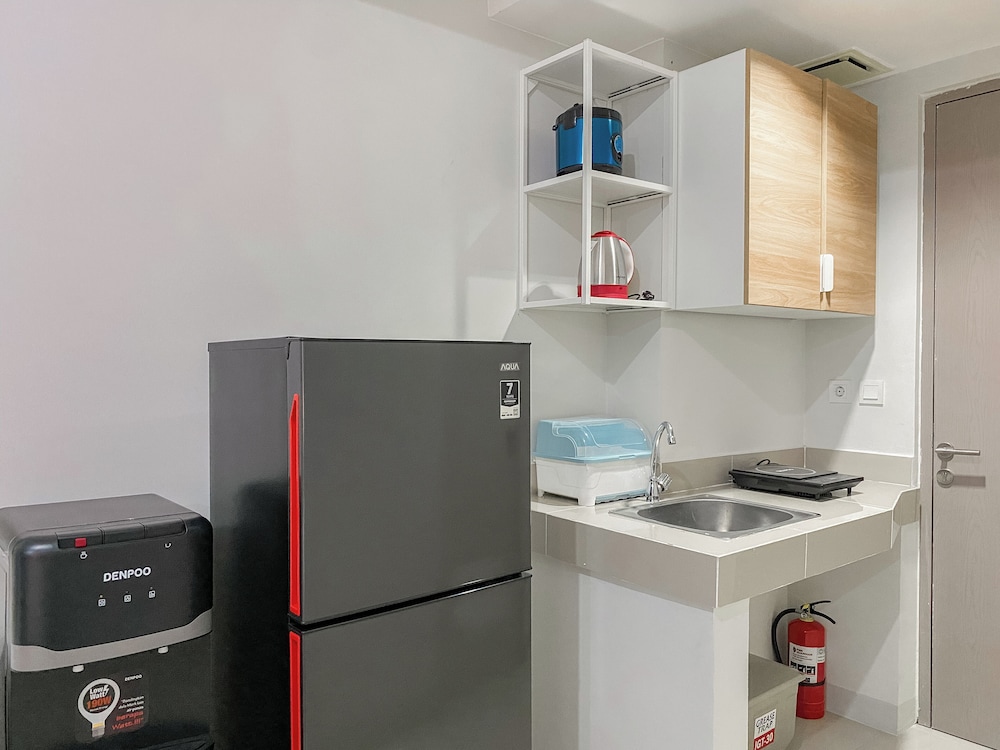 Relaxing And Simply Studio Vasanta Innopark Apartment