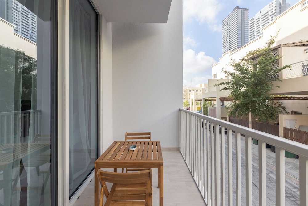 Luma Studio in Jumeirah Village Circle