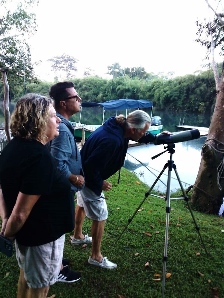 Cotton Tree Lodge