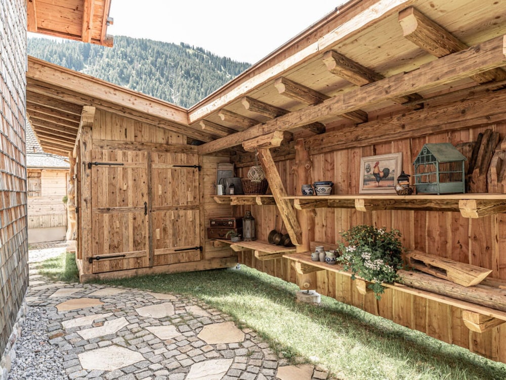 Wildererhutte Comfortable Holiday Residence