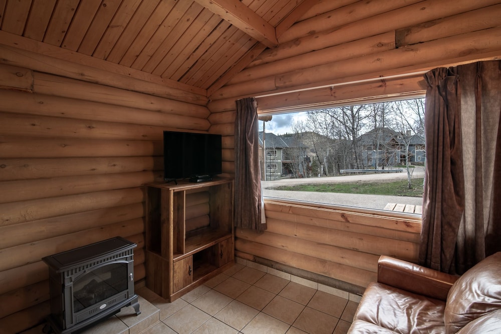Chala Kigi Self Catering