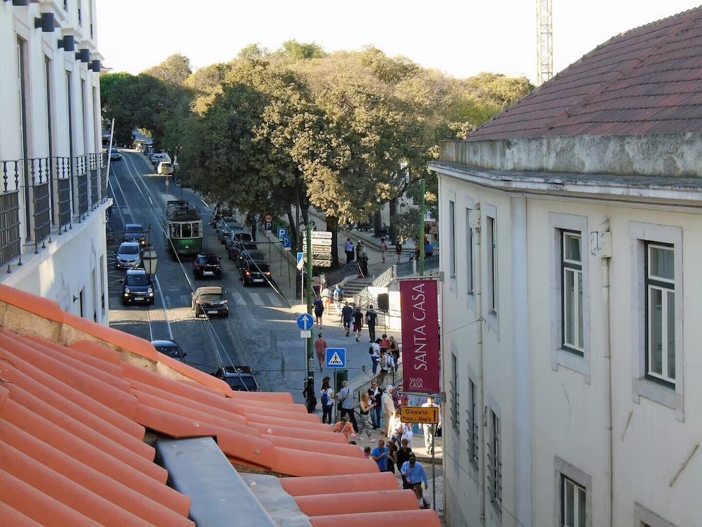Bairro Alto Wooden Top