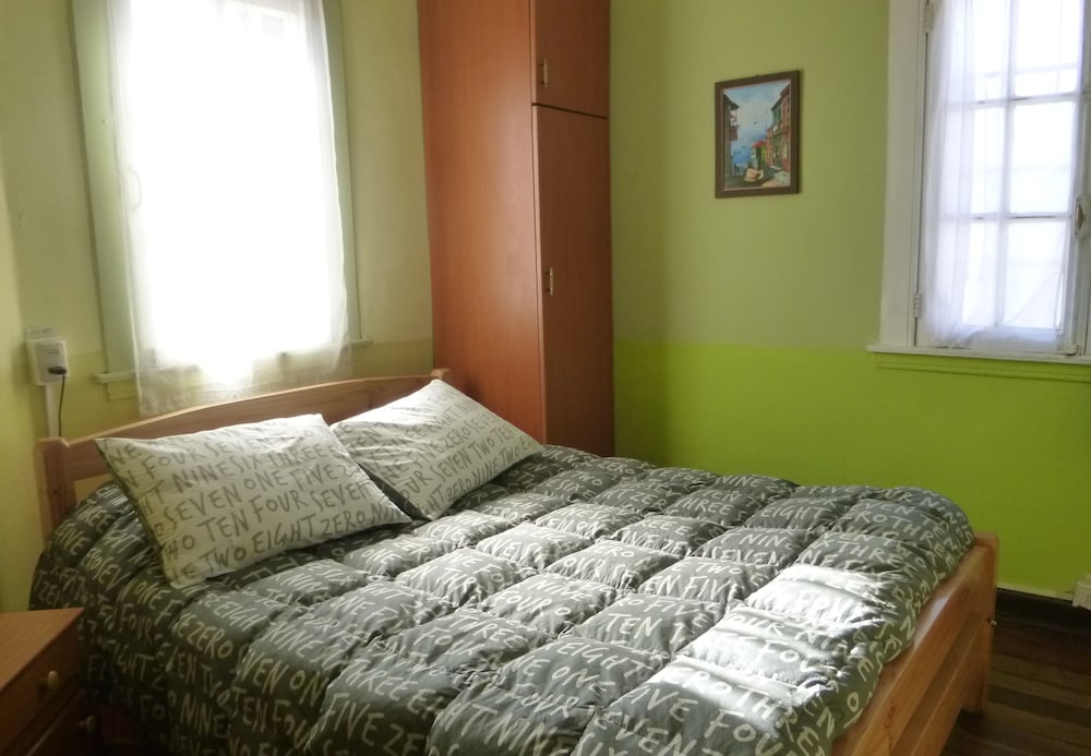 Photo 32