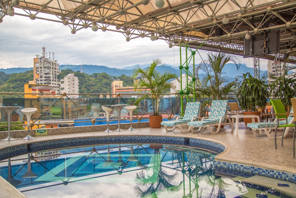 Hotel Villavicencio Plaza - Image 1