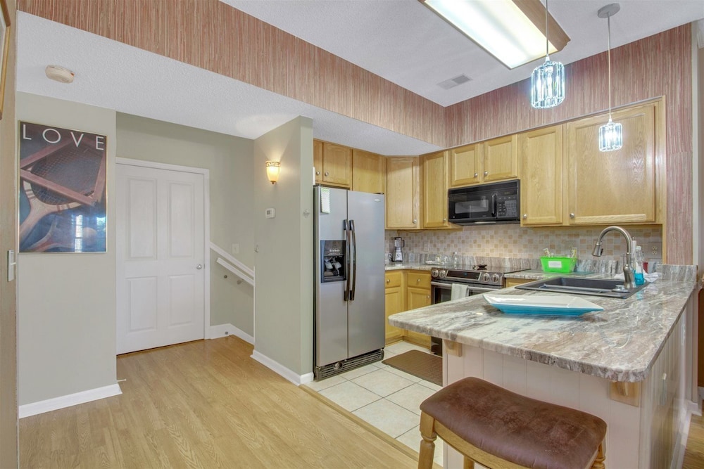Legends Golf Resort Condos by Escape view 5
