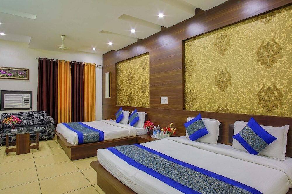 Hotel Maa Gayatri
