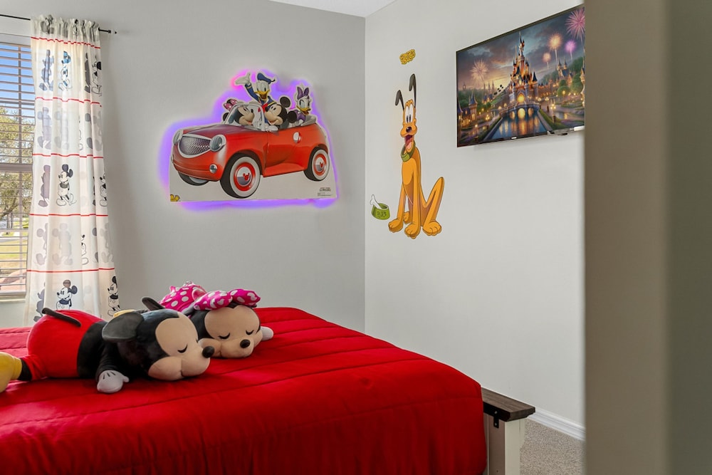 Your Dream Disney Retreat Awaits