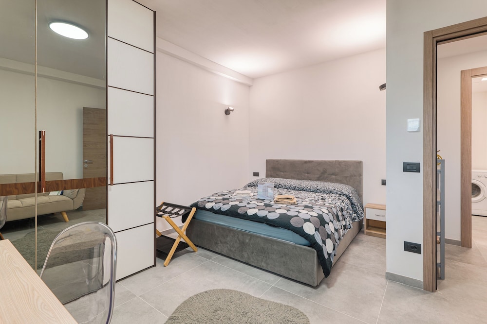 Gemma Marina Near Villa Grock Museum photo 3