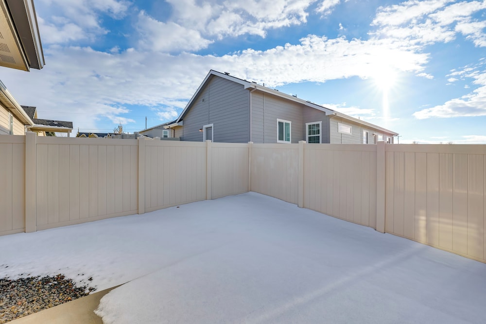 7 Mi to Lake Lowell Park: Nampa Home w/ Backyard