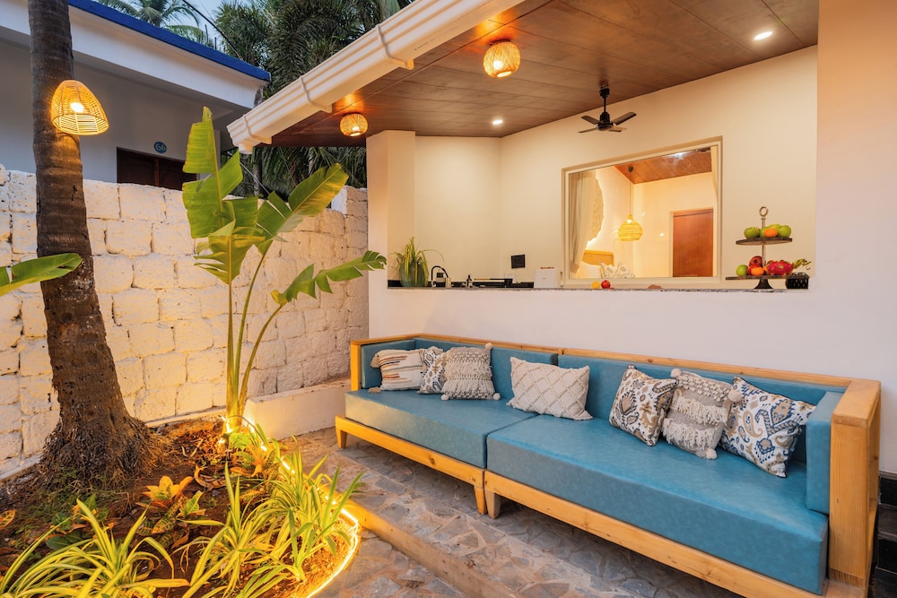 ELIVAAS House of Neptune 1 BHK Boutique