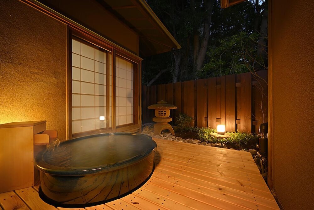 oninosumika, Izu - 10