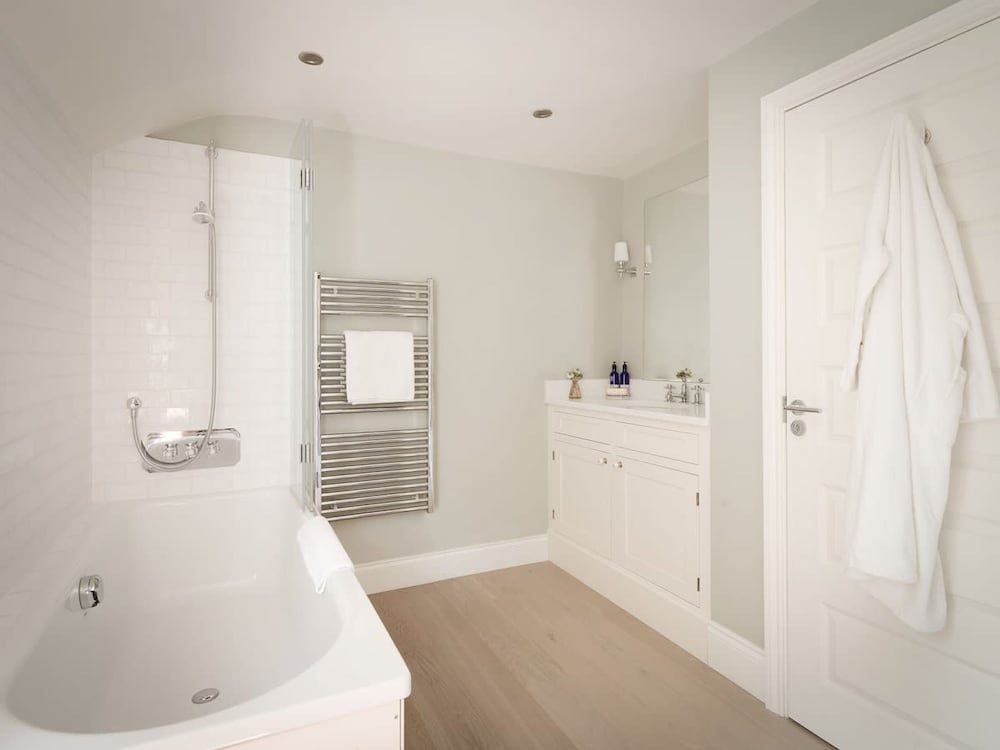 Luxurious 3-bedroom Notting Hill