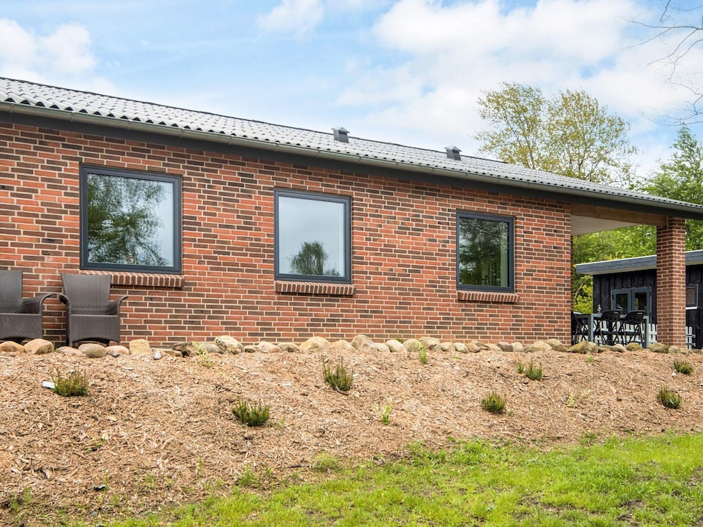 4 Star Holiday Home in Farvang