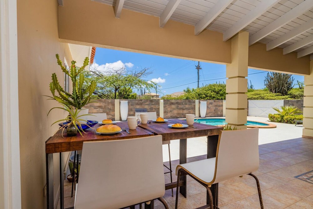 Lux High-end Haven Private Pool Unique Decor