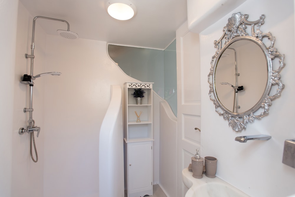 SeaBlue Villas