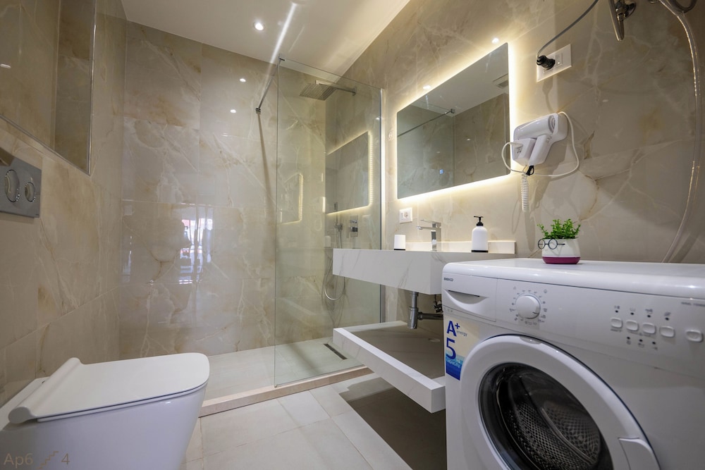 Al Mare Rooms - Sarande