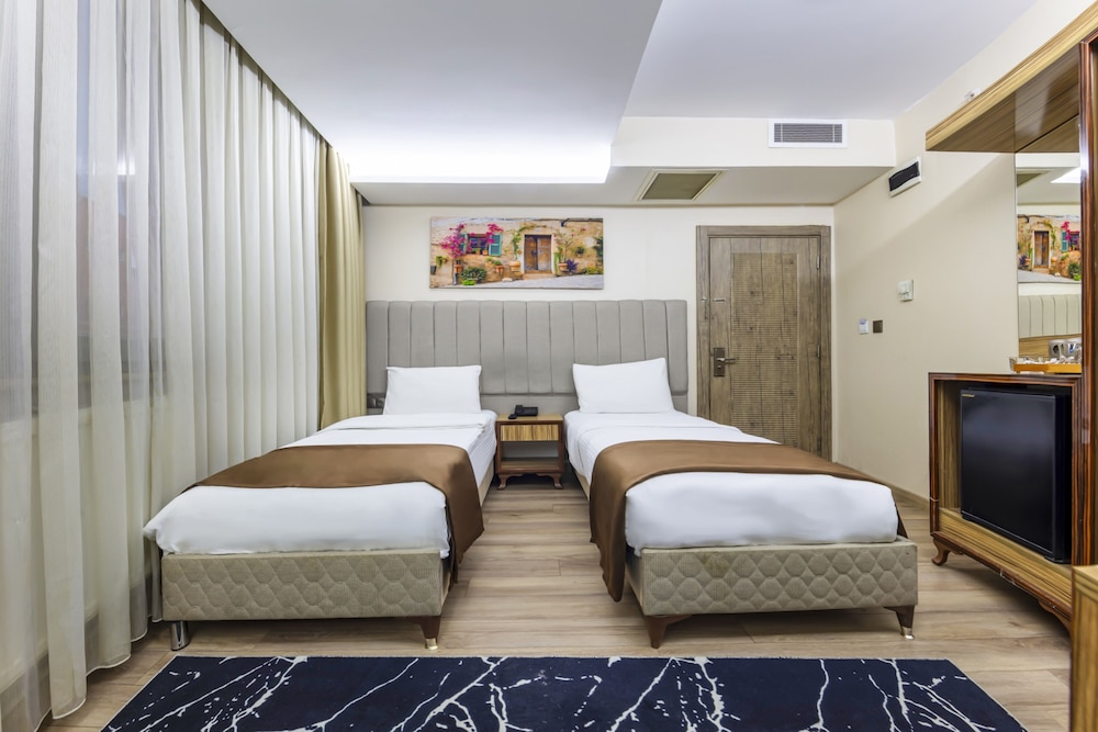 Dem İstanbul Havaalanı Oteli - Image 29