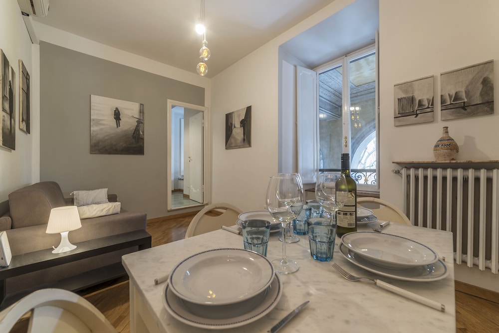Trastevere & Ponte Sisto Cozy Flat