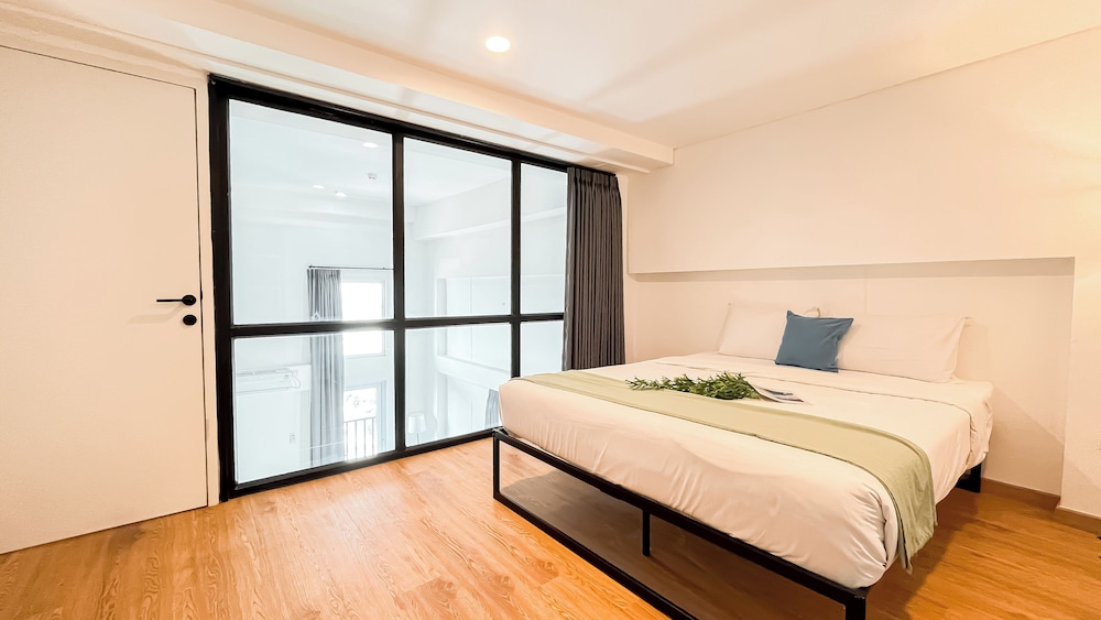 Spacious 3Br At Kingland Avenue Apartment