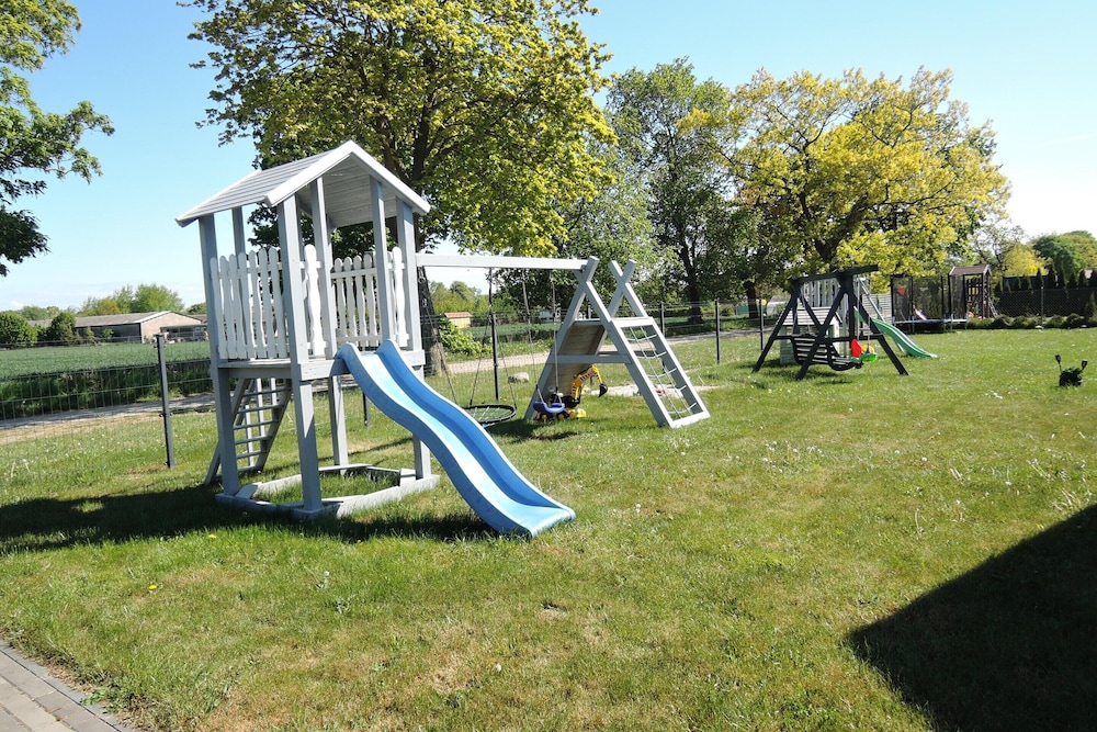 Holiday Home Dziwnowek Near Baltic Sea