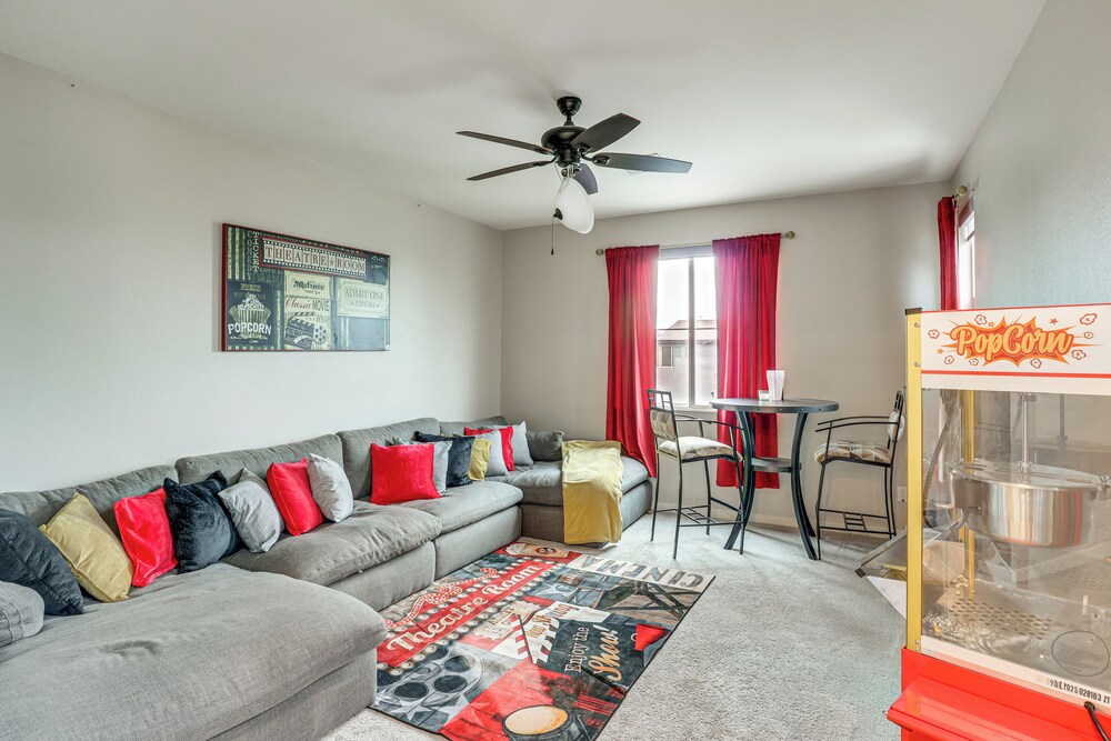 11 Mi to the Strip: Quiet Home in North Las Vegas