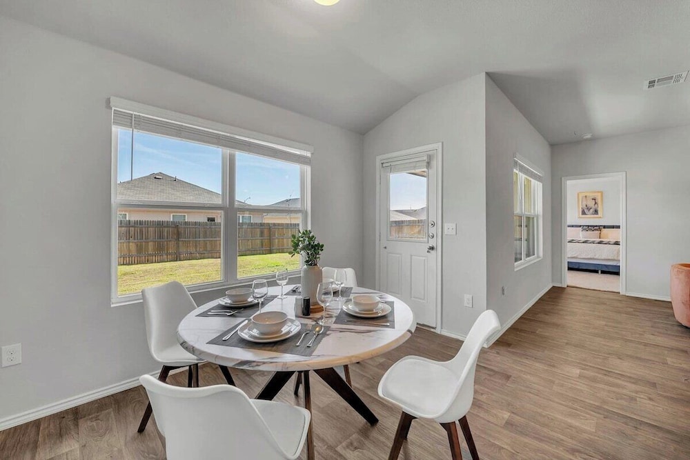 @ Marbella Lane - Polished 3BR Home in Austin TX
