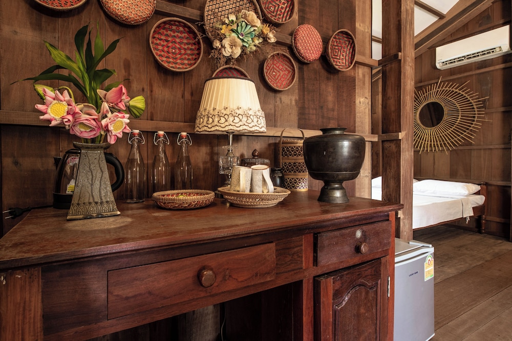 PHUM KHMER LODGE