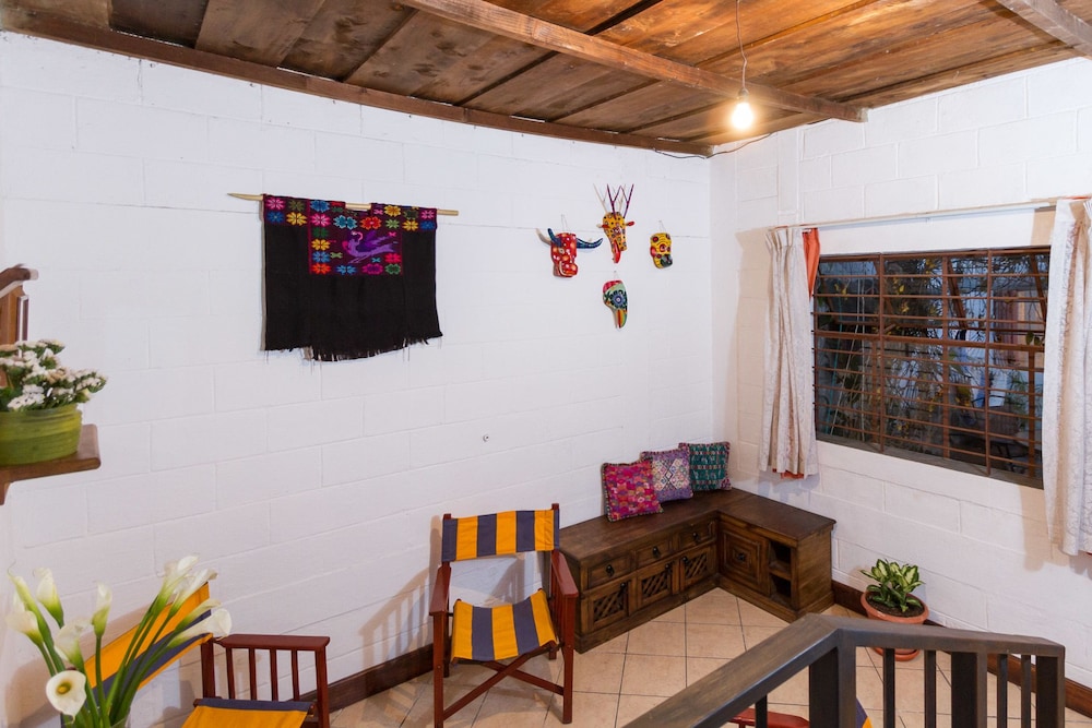 Tamarindo Guest House