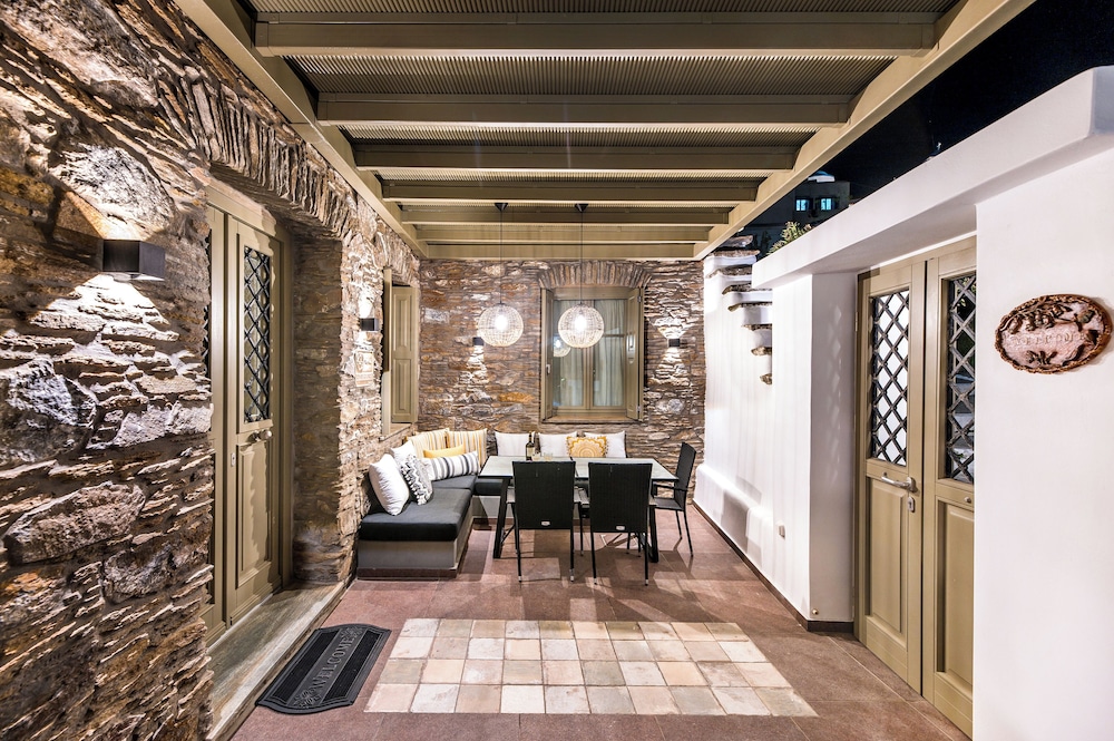 Ifigeneia Luxury Villas