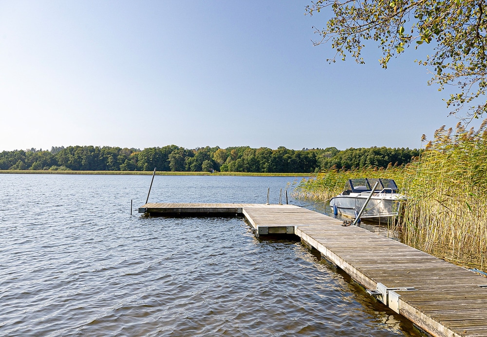 Dream Location With Lake View Near Brohof-golf