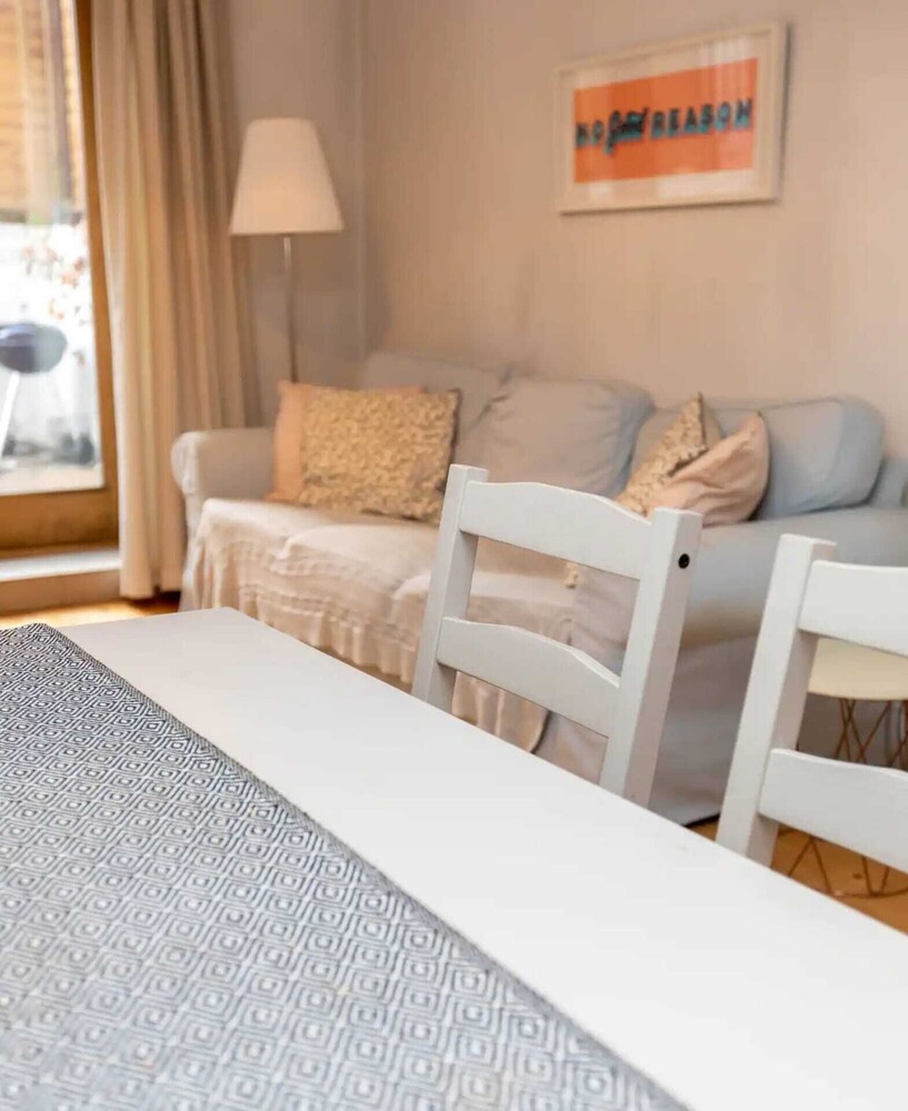 Lovely 1 Bedroom Apartment in Colourful Notting Hill