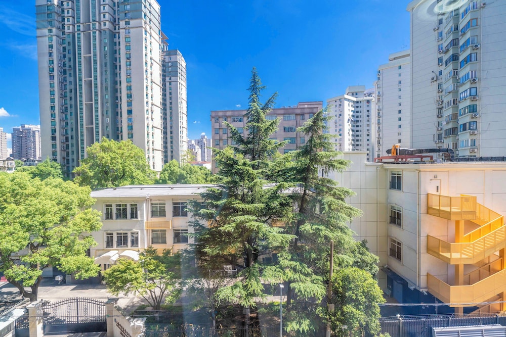Tyms Bright 2BR 1BA Suite Yongxin