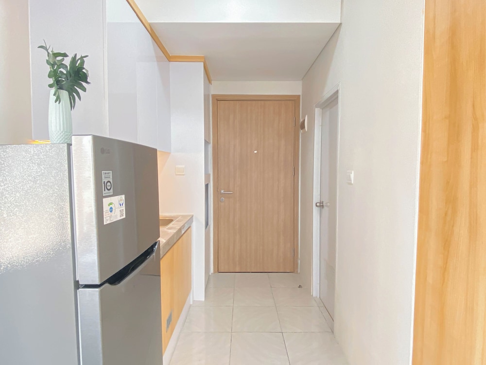 Basic Studio At Newville Lippo Cikarang Apartment